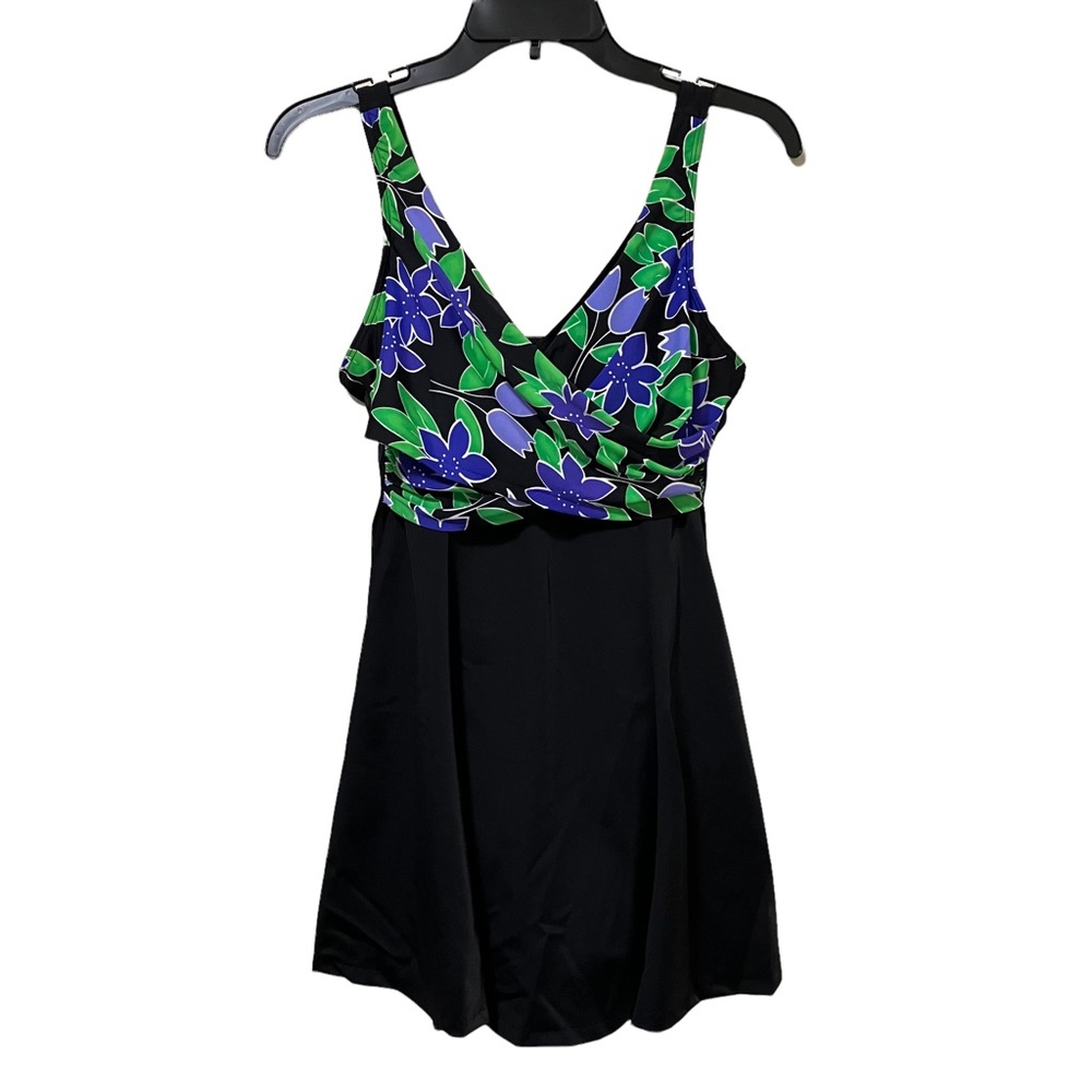 It Figures! Floral Swim Dress NWOT